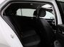 Volkswagen Golf 1.0 eTSI Life | Automaat | Panorama dak | Virtual cockpit | Parkeer sensoren  | Stoel/stuur verwarming | Navigatie | Apple Carplay / Android Auto | Sfeerverlichting | Lichtmetalen Velgen |
