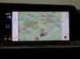 Volkswagen Golf 1.0 eTSI Life | Automaat | Panorama dak | Virtual cockpit | Parkeer sensoren  | Stoel/stuur verwarming | Navigatie | Apple Carplay / Android Auto | Sfeerverlichting | Lichtmetalen Velgen |