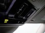 Volkswagen Golf 1.0 eTSI Life | Automaat | Panorama dak | Virtual cockpit | Parkeer sensoren  | Stoel/stuur verwarming | Navigatie | Apple Carplay / Android Auto | Sfeerverlichting | Lichtmetalen Velgen |