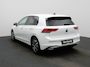 Volkswagen Golf 1.0 eTSI Life | Automaat | Panorama dak | Virtual cockpit | Parkeer sensoren  | Stoel/stuur verwarming | Navigatie | Apple Carplay / Android Auto | Sfeerverlichting | Lichtmetalen Velgen |