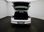 Volkswagen Golf 1.0 eTSI Life | Automaat | Panorama dak | Virtual cockpit | Parkeer sensoren  | Stoel/stuur verwarming | Navigatie | Apple Carplay / Android Auto | Sfeerverlichting | Lichtmetalen Velgen |