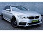 BMW 5-Serie Touring 520i High Executive | M-Sport | Panoramadak | Head-up Display | HiFi Audio | Achteruitrijcamera | Nappaleder Exklusiv | Elektrische Achterklep | Lichtmetalen Velgen 19 inch | Stoelverwarming | Comfortzetels | Cruise Control Adaptief | Dodehoekdetectie | Navigatie Professional