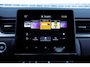 Renault Captur 1.6 E-Tech Plug-in Hybrid 160 Edition One | Achteruitrijcamera | Parkeersensoren | Keyless Entry | Lichtmetalen Velgen 18 inch | Dakrails | Privacy Glas | Stoelverwarming | Cruise Control Adaptief | Navigatie 7 inch | Apple Carplay | Android Auto