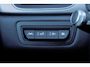 Renault Captur 1.6 E-Tech Plug-in Hybrid 160 Edition One | Achteruitrijcamera | Parkeersensoren | Keyless Entry | Lichtmetalen Velgen 18 inch | Dakrails | Privacy Glas | Stoelverwarming | Cruise Control Adaptief | Navigatie 7 inch | Apple Carplay | Android Auto