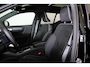 Volvo EX40 Single Ext. Range Ultra Black Ed. - Panoramadak - IntelliSafe Assist & Surround - 360º Camera - Harman/Kardon audio - Verwarmde voorstoelen, stuur & achterbank - Parkeersensoren voor & achter - Elektr. bedienb. voorstoelen met geheugen links - Draadloze tel. lader - Warmtepomp - 20' LMV