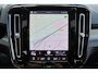 Volvo EX40 Single Ext. Range Ultra Black Ed. - Panoramadak - IntelliSafe Assist & Surround - 360º Camera - Harman/Kardon audio - Verwarmde voorstoelen, stuur & achterbank - Parkeersensoren voor & achter - Elektr. bedienb. voorstoelen met geheugen links - Draadloze tel. lader - Warmtepomp - 20' LMV