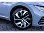 Volkswagen Arteon Shooting Brake 1.4 TSI eHybrid R-Line Business+ | Plug-in Hybrid (PHEV) | Lichtmetalen Velgen 19 inch | ErgoActiv | Parkeersensoren | Keyless Entry | Elektrische Achterklep | Stoelverwarming voor en achter | Discover Pro Navigatie | Apple Carplay | Android Auto