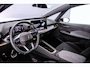 CUPRA Born Business 63 kWh 230pk Automaat Adaptive cruise control, Navigatie, Achteruitrijcamera, LED koplampen, Stuurwiel verwarmd, Parkeersensoren, Stoelverwarming