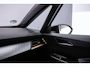 CUPRA Born Business 63 kWh 230pk Automaat Adaptive cruise control, Navigatie, Achteruitrijcamera, LED koplampen, Stuurwiel verwarmd, Parkeersensoren, Stoelverwarming