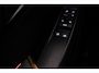 CUPRA Born Business 63 kWh 230pk Automaat Adaptive cruise control, Navigatie, Achteruitrijcamera, LED koplampen, Stuurwiel verwarmd, Parkeersensoren, Stoelverwarming
