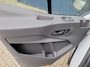 Ford E-Transit 350 L3H3 Trend 68 kWh | Doorloop Cabine | Stoelverwarming | All-Season | Direct leverbaar!