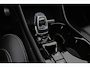 Volvo XC40 B3 Plus Dark Special - IntelliSafe Assist - Harman Kardon audio - Elektr. bebienbare voorstoelen met geheugen links - Parkeercamera achter - Verwarmde voorstoelen & stuur - Verwarmbare voorruit - Keyless - Elektr. bedienbare achterklep - Inklapbare trekhaak - Parkeersensoren voor & achter - Draadloze tel. lader - Verlengde achterspoiler - Originele 18 inch wielen gepoedercoat in Volvo V70 R-kleur - Mistlichten voor met bochtenverlichting - Getint glas v.a. B-stijl