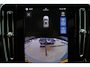 Volvo XC40 B3 Plus Dark Special - IntelliSafe Assist - Harman Kardon audio - Elektr. bebienbare voorstoelen met geheugen links - Parkeercamera achter - Verwarmde voorstoelen & stuur - Verwarmbare voorruit - Keyless - Elektr. bedienbare achterklep - Inklapbare trekhaak - Parkeersensoren voor & achter - Draadloze tel. lader - Verlengde achterspoiler - Originele 18 inch wielen gepoedercoat in Volvo V70 R-kleur - Mistlichten voor met bochtenverlichting - Getint glas v.a. B-stijl