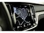 Volvo V60 T6 Inscription Plug-in hybrid AWD | Zeer compleet uitgevoerd | Long Range | ACC | Pano | Harman Kardon | Trekhaak | Stoel Ventilatie/Verwarming | Head-Up | 360 Camera