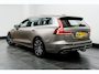Volvo V60 T6 Inscription Plug-in hybrid AWD | Zeer compleet uitgevoerd | Long Range | ACC | Pano | Harman Kardon | Trekhaak | Stoel Ventilatie/Verwarming | Head-Up | 360 Camera