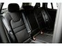 Volvo V60 T6 Inscription Plug-in hybrid AWD | Zeer compleet uitgevoerd | Long Range | ACC | Pano | Harman Kardon | Trekhaak | Stoel Ventilatie/Verwarming | Head-Up | 360 Camera