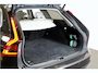 Volvo V90 2.0 T8 AWD 335kW/456pk Aut8 Plug-in hybrid Plus Bright HARMAN/KARDON + EL.TREKHAAK + SPORTSTOELEN + ADAPT.CRUISE + STANDKACHEL + STOEL-&STUURVERWARMING + LEDEREN DASHBOARD + LED KOPLAMPEN + CAMERA + ZITVERHOGERS + PARKSENSOREN + 20" LM-VELGEN!!