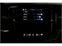 Volvo V90 2.0 T8 AWD 335kW/456pk Aut8 Plug-in hybrid Plus Bright HARMAN/KARDON + EL.TREKHAAK + SPORTSTOELEN + ADAPT.CRUISE + STANDKACHEL + STOEL-&STUURVERWARMING + LEDEREN DASHBOARD + LED KOPLAMPEN + CAMERA + ZITVERHOGERS + PARKSENSOREN + 20" LM-VELGEN!!