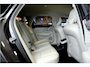 Volvo V90 2.0 T8 AWD 335kW/456pk Aut8 Plug-in hybrid Plus Bright HARMAN/KARDON + EL.TREKHAAK + SPORTSTOELEN + ADAPT.CRUISE + STANDKACHEL + STOEL-&STUURVERWARMING + LEDEREN DASHBOARD + LED KOPLAMPEN + CAMERA + ZITVERHOGERS + PARKSENSOREN + 20" LM-VELGEN!!
