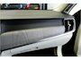 Volvo V90 2.0 T8 AWD 335kW/456pk Aut8 Plug-in hybrid Plus Bright HARMAN/KARDON + EL.TREKHAAK + SPORTSTOELEN + ADAPT.CRUISE + STANDKACHEL + STOEL-&STUURVERWARMING + LEDEREN DASHBOARD + LED KOPLAMPEN + CAMERA + ZITVERHOGERS + PARKSENSOREN + 20" LM-VELGEN!!