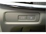 Volvo V90 2.0 T8 AWD 335kW/456pk Aut8 Plug-in hybrid Plus Bright HARMAN/KARDON + EL.TREKHAAK + SPORTSTOELEN + ADAPT.CRUISE + STANDKACHEL + STOEL-&STUURVERWARMING + LEDEREN DASHBOARD + LED KOPLAMPEN + CAMERA + ZITVERHOGERS + PARKSENSOREN + 20" LM-VELGEN!!