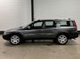 Volvo XC70 2.4 D5 Kinetic Zeer Netjes Vol Jaar APK
