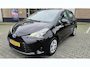 Toyota Yaris 1.5 Hybrid ACTIVE TREKHAAK 4S-BANDEN CAMERA CRUISE NAVI CLIMA BLUETOOTH NL-AUTO