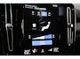 Volvo XC40 T5 262PK [Plug-in] Ultimate Dark | Harman/Kardon | Schuifdak | Allseasons |