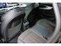 Audi A4 Limousine 35 TFSI S edition, Zwart optiek, schuifdak