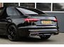 Audi A4 Limousine 35 TFSI S edition, Zwart optiek, schuifdak