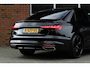 Audi A4 Limousine 35 TFSI S edition, Zwart optiek, schuifdak