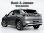 Volkswagen T-Roc 1.5 eTsi Life First Edition ACC Stoelverwarming Lane assist Apple Carplay
