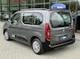Citroën Berlingo 1.2 PureTech Shine | Carplay | NAVI | weinig KM | Interesse in een bezichtiging of proefrit, bel of app met 06-24282842 / 06-42130156