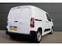 Opel Combo-e Electric 136 L1 50kWh | Fase 3 laden | SOH 99% | Navi by app | Apple carplay | Camera | Nieuw model | 3.300km |