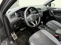 Volkswagen Tiguan 1.5 TSI Elegance R-Line Black Style/ Navi/ Camera/ Trekhaak/ ECC/ Camera