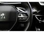 Peugeot e-2008 Allure Pack 50 kWh - Digitaal Cockpit, Carplay, Camera, Half Leer, Stoelverw. SOH 89,44%