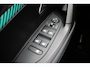 Peugeot e-2008 Allure Pack 50 kWh - Digitaal Cockpit, Carplay, Camera, Half Leer, Stoelverw. SOH 89,44%