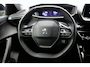 Peugeot e-2008 Allure Pack 50 kWh - Digitaal Cockpit, Carplay, Camera, Half Leer, Stoelverw. SOH 89,44%