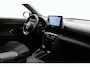 Toyota Yaris Cross 1.5 Hybrid Adventure | Panoramadak | Trekhaak | Treeplanken | Dodehoek detectie | JBL | Head-up display | Apple Carplay / Android Auto | Parkeersensoren voor/achter | Stoelverwarming | 18 inch