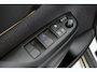 Toyota Yaris Cross 1.5 Hybrid Adventure | Panoramadak | Trekhaak | Treeplanken | Dodehoek detectie | JBL | Head-up display | Apple Carplay / Android Auto | Parkeersensoren voor/achter | Stoelverwarming | 18 inch