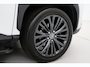 Toyota Yaris Cross 1.5 Hybrid Adventure | Panoramadak | Trekhaak | Treeplanken | Dodehoek detectie | JBL | Head-up display | Apple Carplay / Android Auto | Parkeersensoren voor/achter | Stoelverwarming | 18 inch