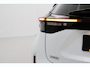 Toyota Yaris Cross 1.5 Hybrid Adventure | Panoramadak | Trekhaak | Treeplanken | Dodehoek detectie | JBL | Head-up display | Apple Carplay / Android Auto | Parkeersensoren voor/achter | Stoelverwarming | 18 inch