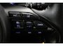 Toyota Yaris Cross 1.5 Hybrid Adventure | Panoramadak | Trekhaak | Treeplanken | Dodehoek detectie | JBL | Head-up display | Apple Carplay / Android Auto | Parkeersensoren voor/achter | Stoelverwarming | 18 inch