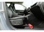 Volvo XC40 1.5 T4 Plug-in hybrid Plus Dark MEMORY, LEER, WINTER PACK, CRUISE, CLIMA, NAVI, CAMERA, PDC V&A, APPLE CARPLAY/ANDROID AUTO, KEYLESS, HARMAN/KARDON, ELEKT. ACHTERKLEP, ELEKT. STOELEN, 147.285KM