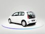 Volkswagen Up! 1.0 65 pk | Navigatie via App | Parkeersensoren (achter) | Achteruitrijcamera | Cruise control | Lane assist | Start/Stop systeem |