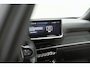 Peugeot e-2008 EV Allure 54 kWh | SOH 97,2% | 360 Camera | Dodehoekdetectie | 11 KW Lader | Apple Carplay