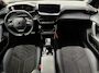 Peugeot e-2008 EV GT 54 kWh. SOH 96,1% PANO-DAK NL-AUTO NAP!