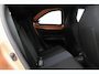 Toyota Aygo X Hybrid 115 envy | Apple Carplay / Android Auto | Stoelverwarming | LED | Keyless | Adaptive Cruise | Clima | Parkeersensoren voor/achter | Camera | 18 inch