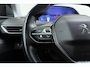 Peugeot 5008 1.2 PureTech 130pk Allure 7-Persoons | Navigatie | trekhaak | Climate control | Apple Carplay/Android Auto | Cruise control |  19" Lichtmetalen velgen