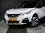Peugeot 3008 Allure 1.2 PureTech 130pk Automaat 100% DEALER ONDERH. | DODE HOEK | 19''LM | TREKHAAK | CAMERA | APPLE-CARPLAY